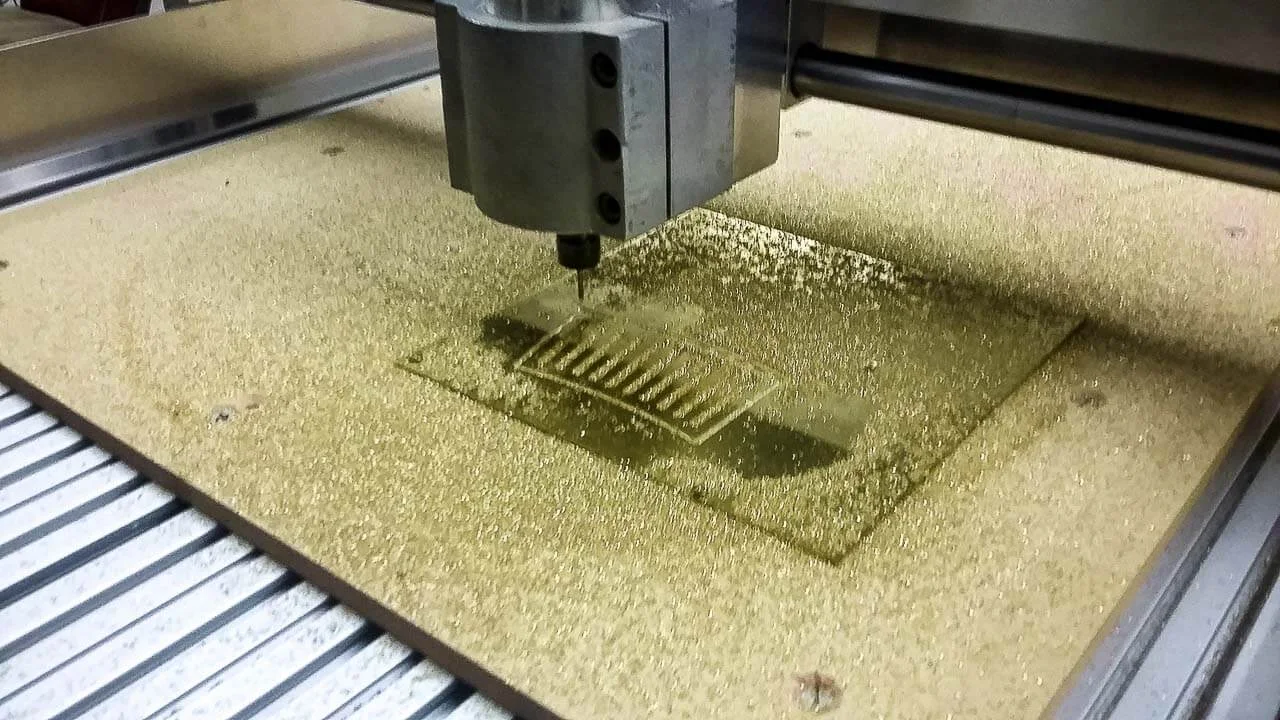 CNC machining of a metal component